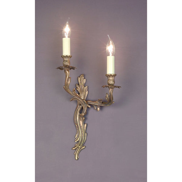 Impex Louis 1 Light Wall Light in Polished Brass – A stylish and elegant wall light, perfect for modern and classic interiors. High-quality and durable design.