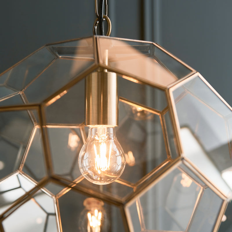 Close-up of the clear glass on the Miele Pendant