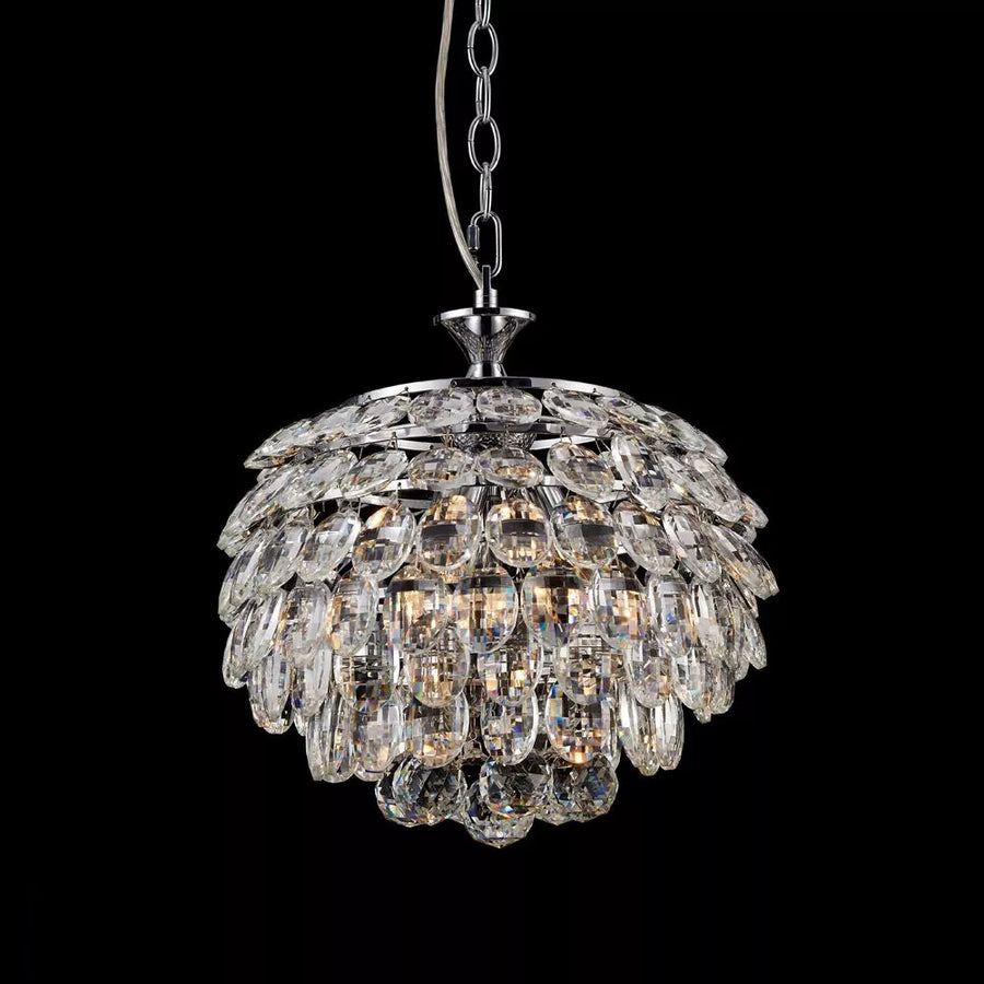 The Adaliz small 3-light K9 crystal pendant in polished chrome features a circular frame covered in faceted crystal glass discs. The work Adaliz can be traced back to the French monarchy and means ‘Noble’ and this stunning K9 crystal pendant certainly lives up to its name.